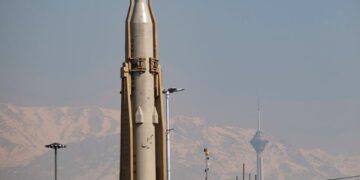 Iran Targetkan Kota Besar di Israel